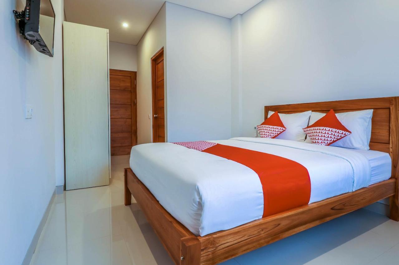 Oyo 1200 Kencana Residence Jimbaran Buitenkant foto